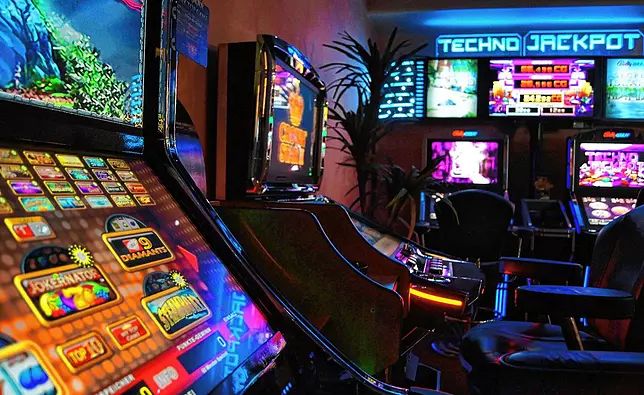 پاکستان میں JaakCasino کا آن لائن کیسینو سیکشن کھولیں۔